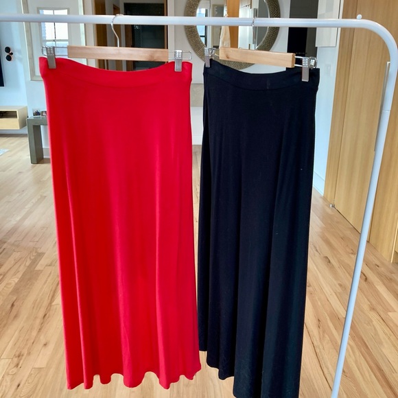 BCBG Generation black/red small tulip skirts - Picture 5 of 5